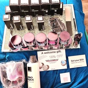 NEW! Deluxe Nailboo Starter Kit with extra Dipping Colors. 10 colors unopened.